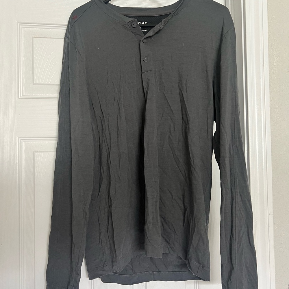 RHONE Gray Long Sleeve Tee Soft Knit